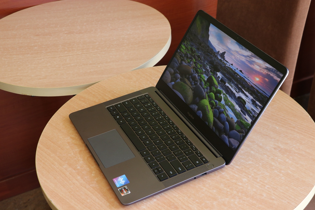 荣耀2019magicbook和magicbookpro,荣耀magicbook142050续航