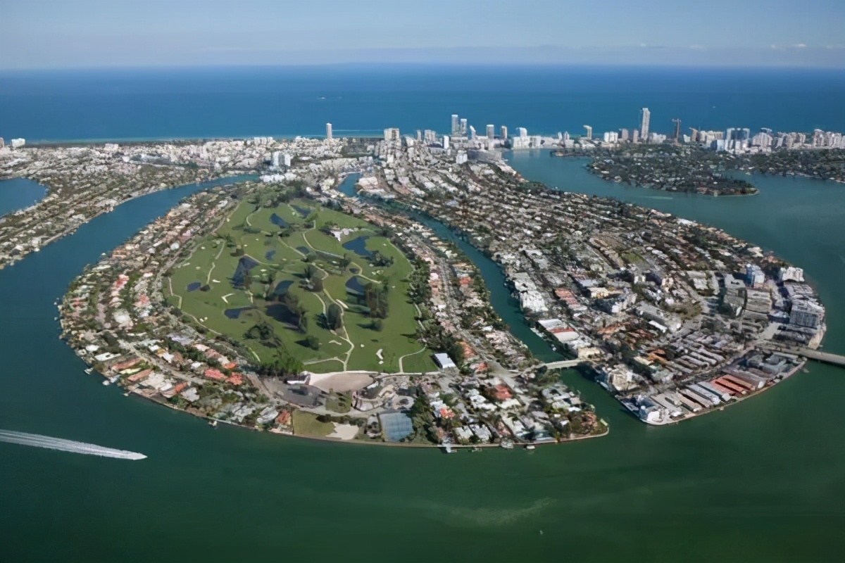 荷兰是怎么成为光刻机霸主的,荷兰最先进光刻机