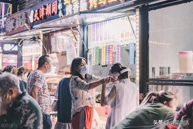 地摊经济实施1个月，现状如何？3个”弊端“显现，能月入一万吗？