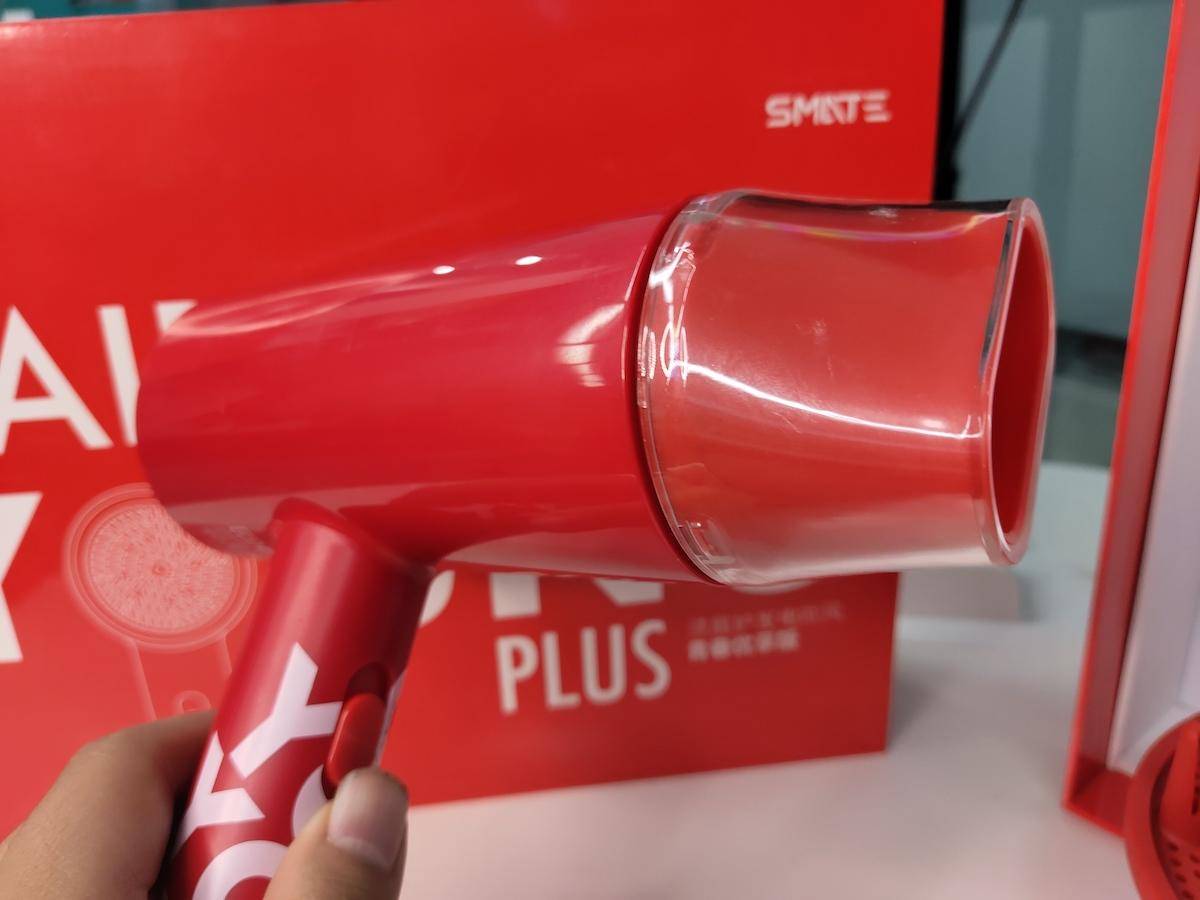 5分钟快速干发+1800W大功率，须眉新品：这售价厚道吗？