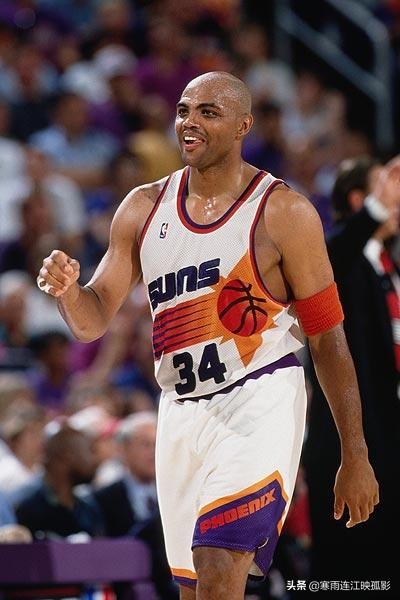 92年的梦一队和08年梦八队，你认为哪一届最强？