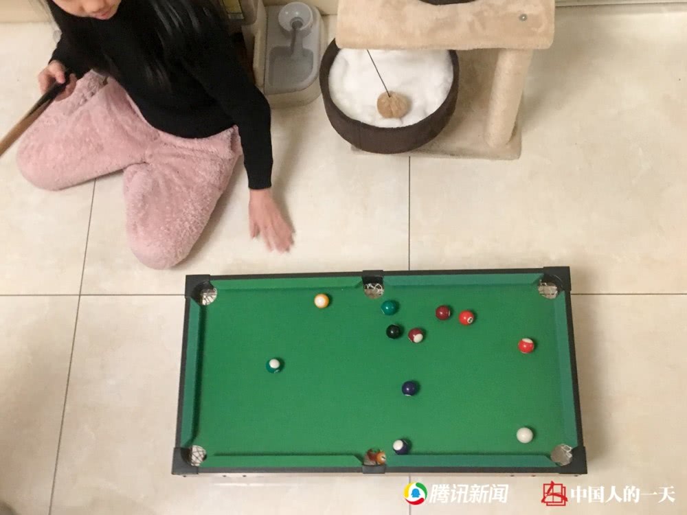 三个女生被困18天,三个女孩被困在密室