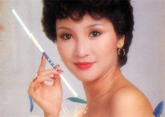 黄霑主演的香港电影,女版洪金宝谢霆锋