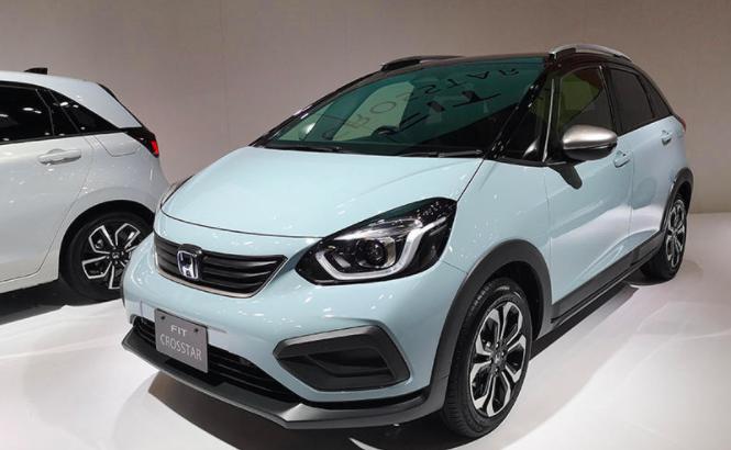 新款飞度最低报价,售818万起全新一代飞度正式上市