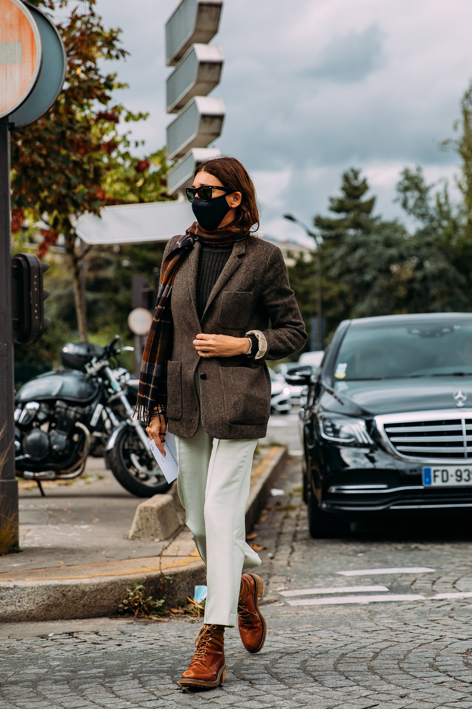 2023春夏巴黎时装周街拍特辑,2021巴黎高定时装周街拍