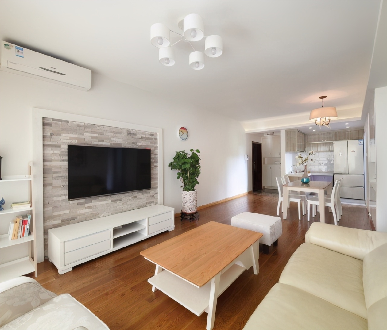 阳台美缝用哪种美缝好,一个单阳台做美缝要多少美缝剂