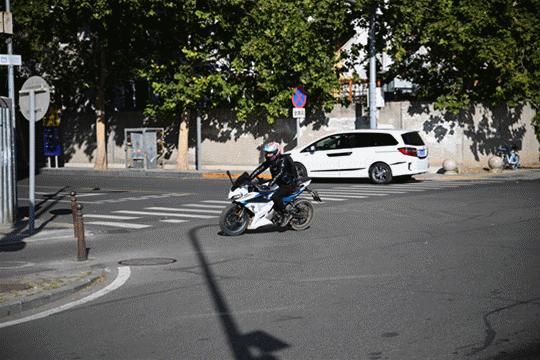 灏煎悍z100-400璇勬祴,灏煎悍z70-2002.8s