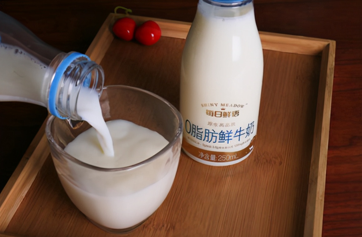 普通的牛奶和高端牛奶差距大吗,便宜的牛奶和贵的牛奶有什么区别