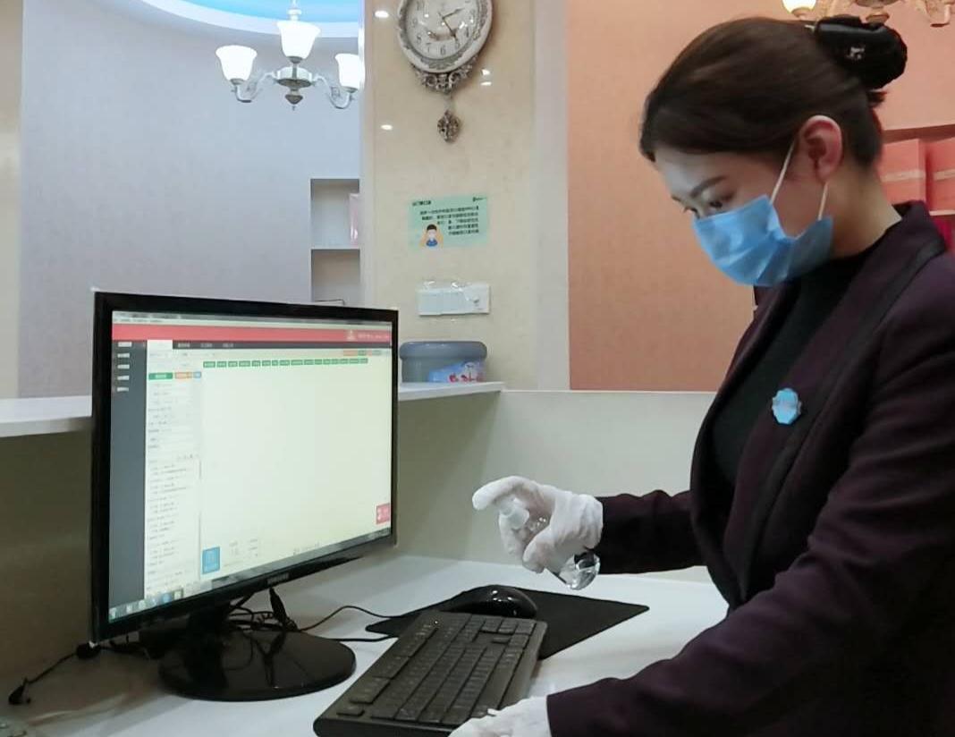 【*今条头日**】疫情路上，兰可舍芮和您在一起