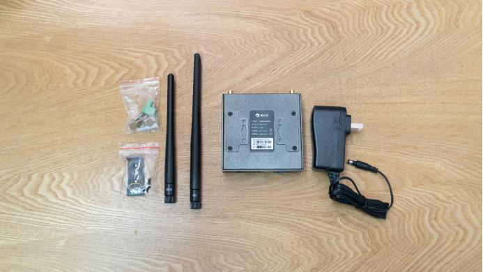 蒲公英路由器r300怎么开启wifi,蒲公英工业路由器r300