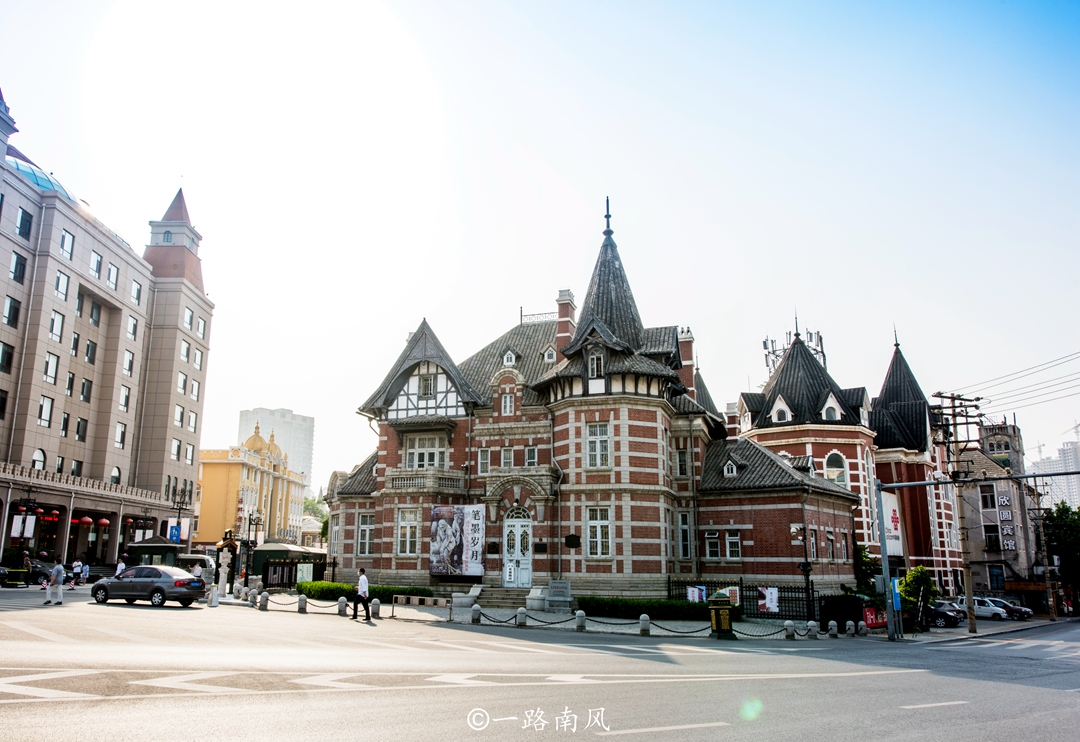 俄罗斯风情街建筑历史,俄罗斯风情古街