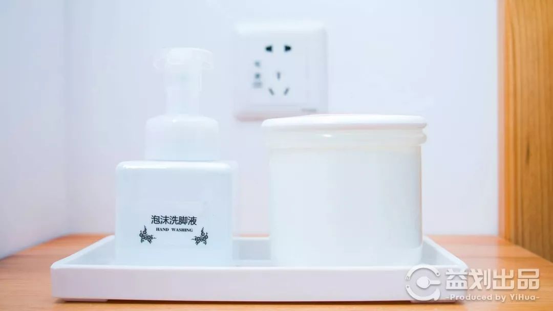 在青岛这家连锁养生馆做了个“大保健”后，我居然吃撑了