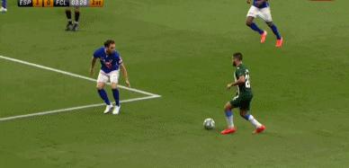 收获新赛季欧冠首胜,斩获中国球员五大联赛首球