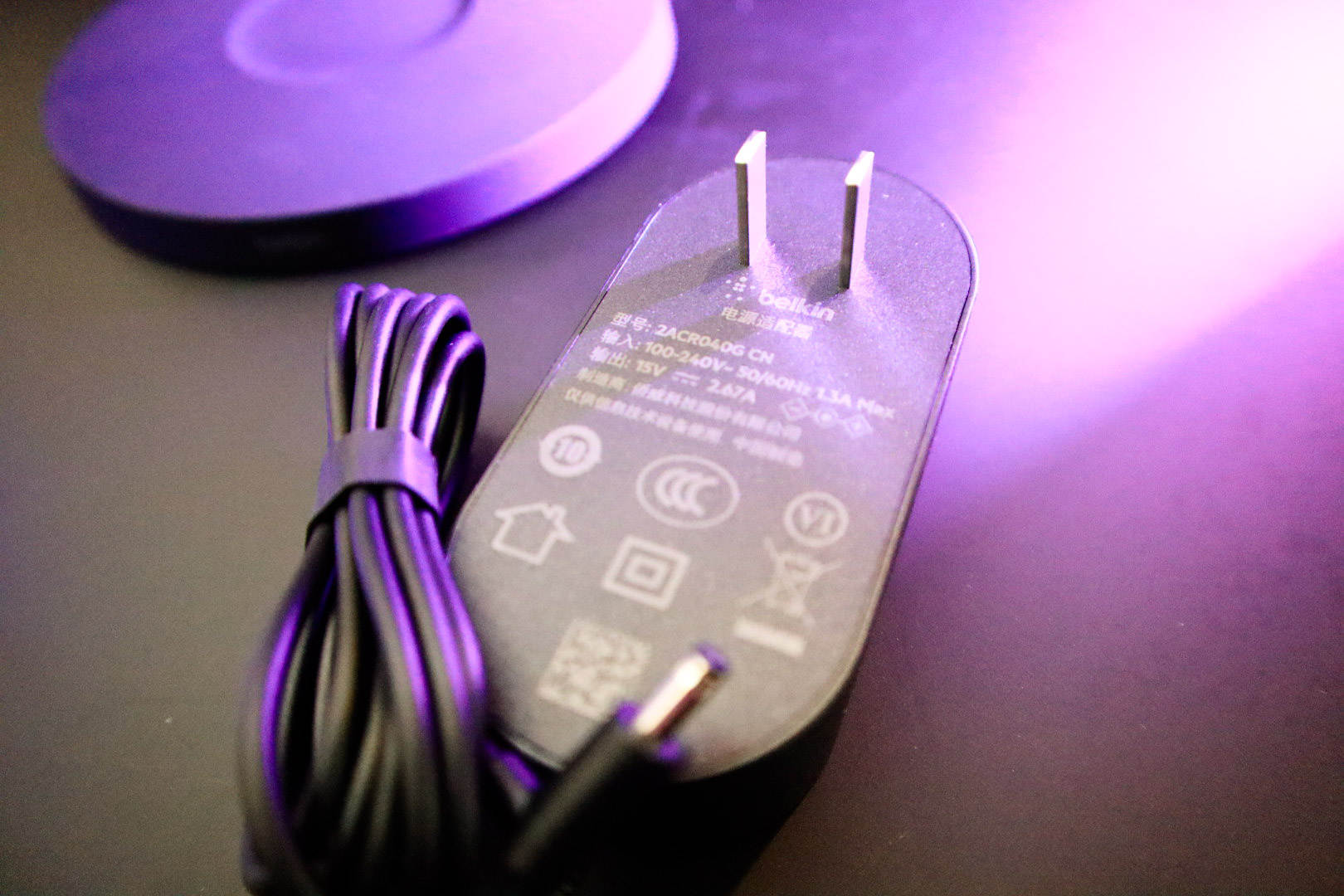 地表最强无线充？且看贝尔金三合一无线充值不值千元