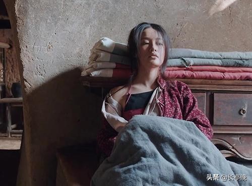 浅析《白鹿原》中的田小娥：无法突破礼制的悲惨命运