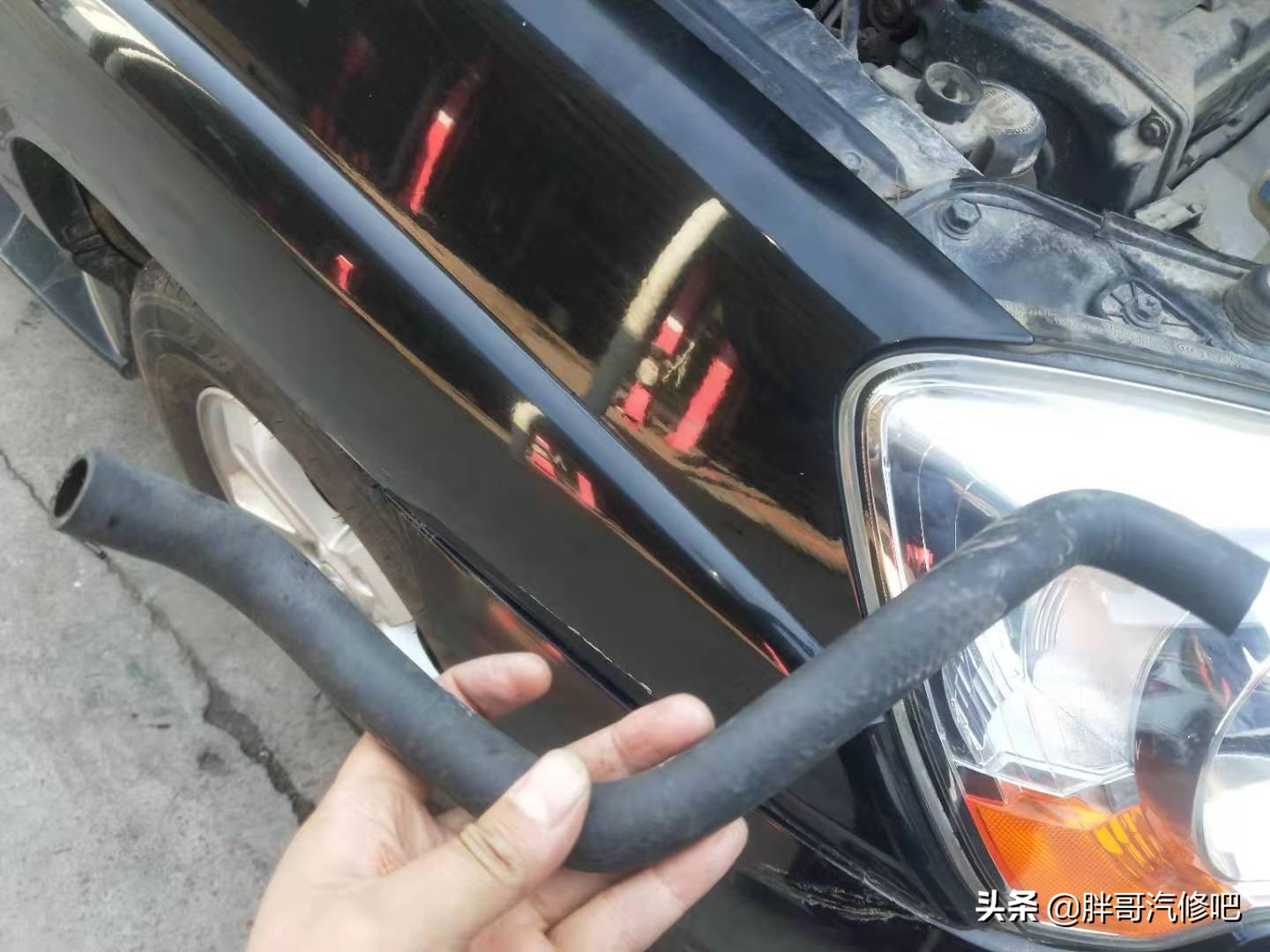 汽车暖风不热清洗暖风水箱管用吗,防冻液用了一段时间没颜色了