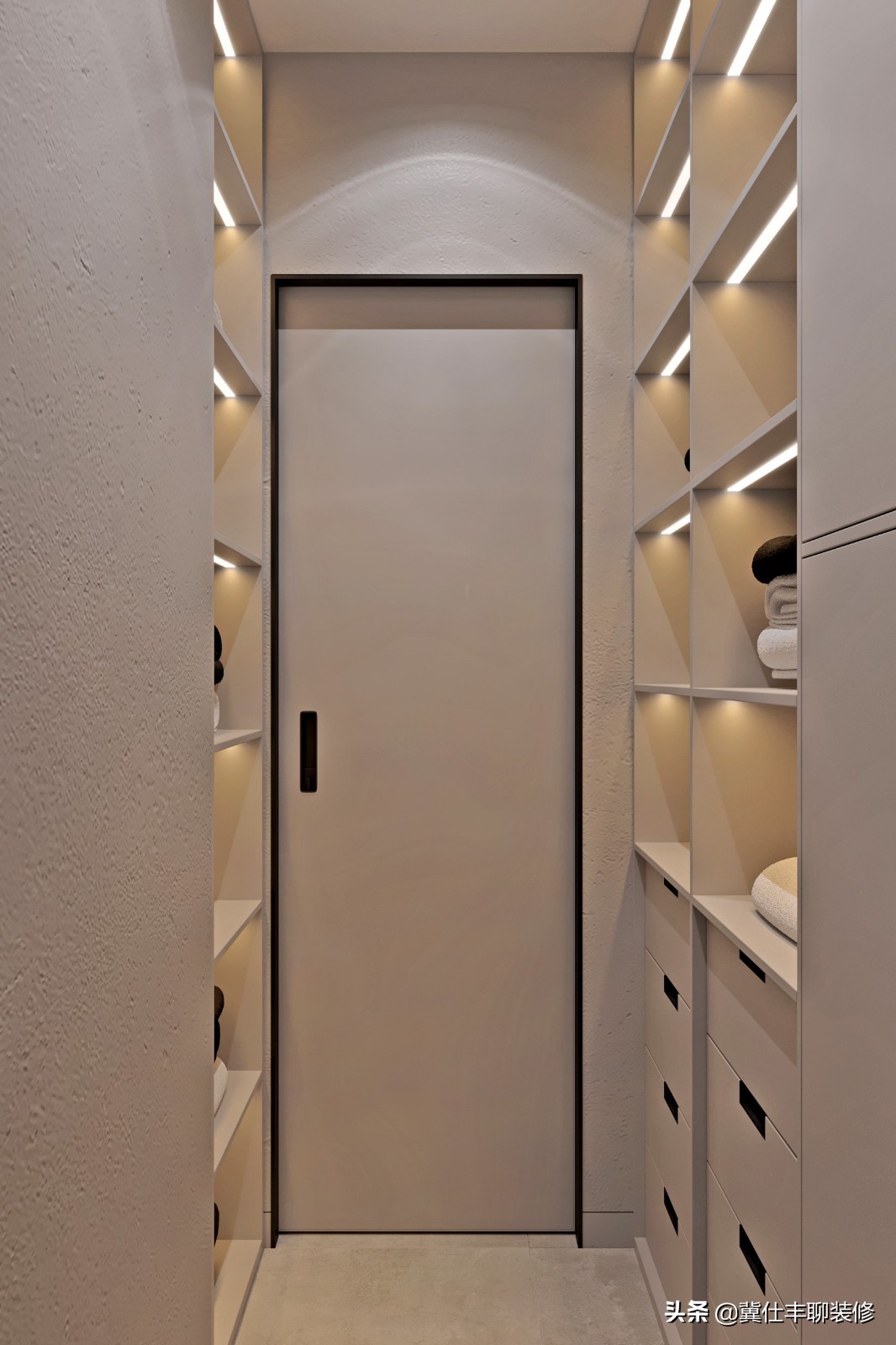 讲真：轨道灯到哪里哪里就有个性，LED灯条到哪里哪里就有温馨