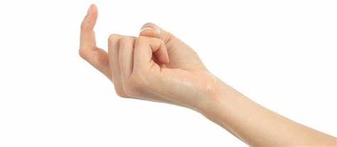 传统手工切包皮,包皮手术手工切割好还是机器好