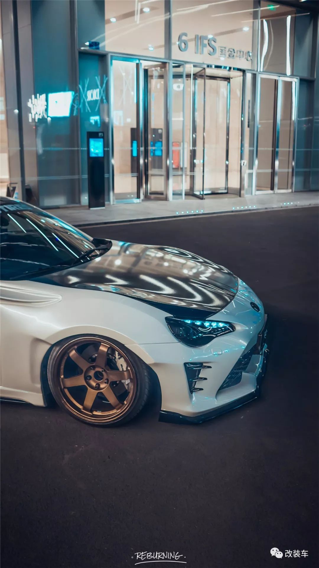 丰田86改装气动宽体包围,丰田86改装全过程