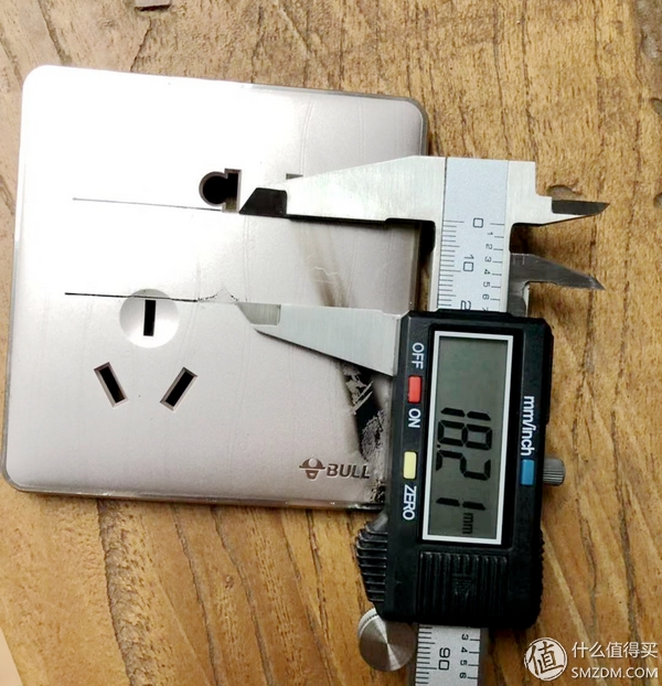 罗格朗开关插座内部结构如何组装,施耐德罗格朗西蒙哪个性价比高