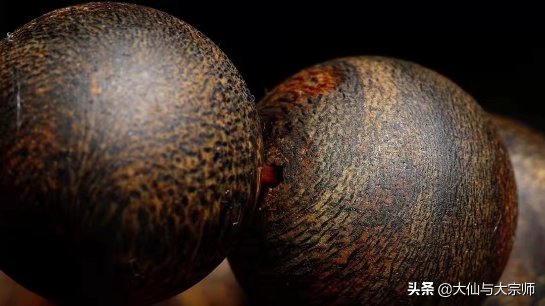 奇楠108颗手串值得珍藏吗,真正的奇楠手串价格