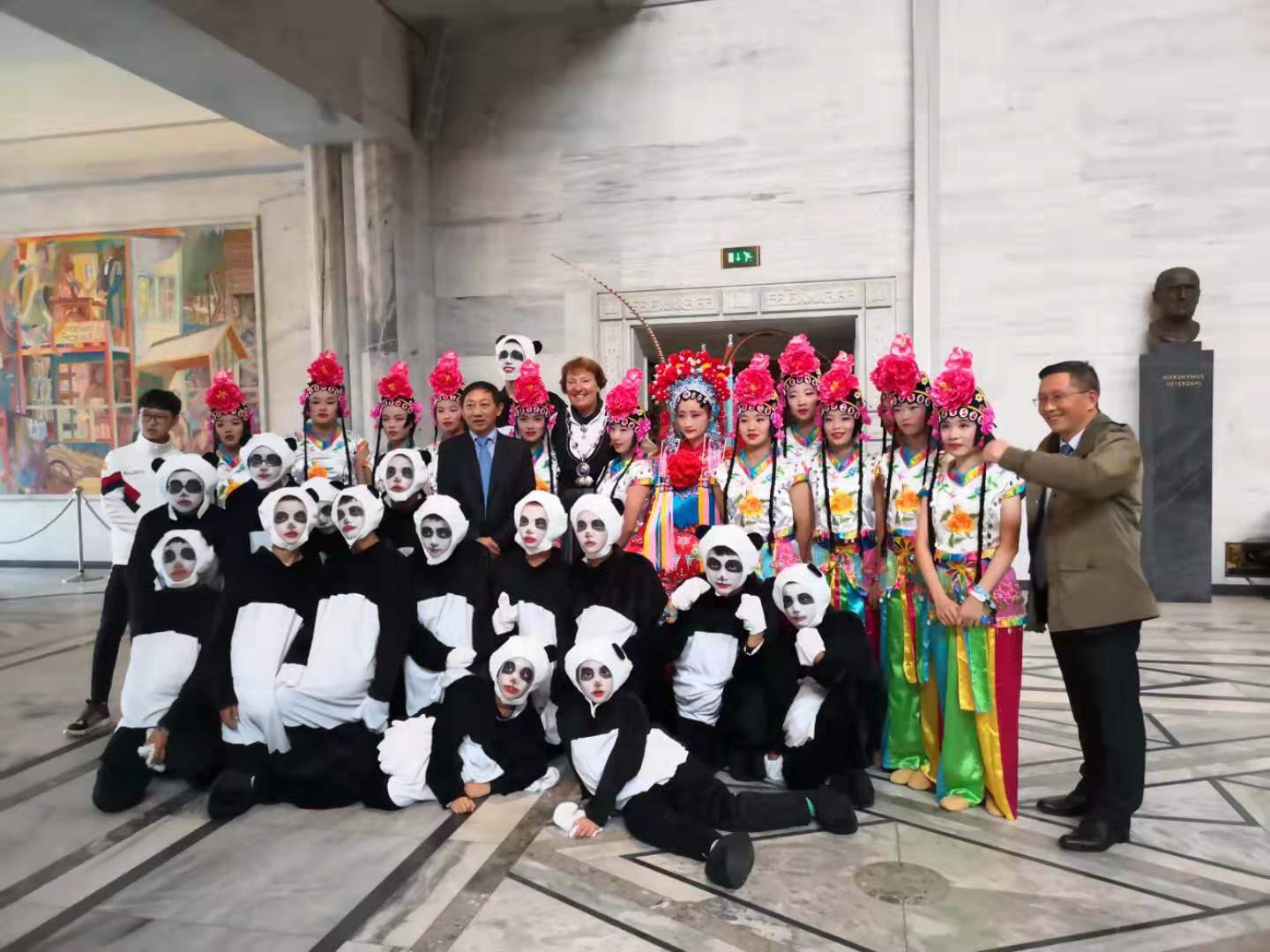 青少年足球交流平台,青少年足球基础建设