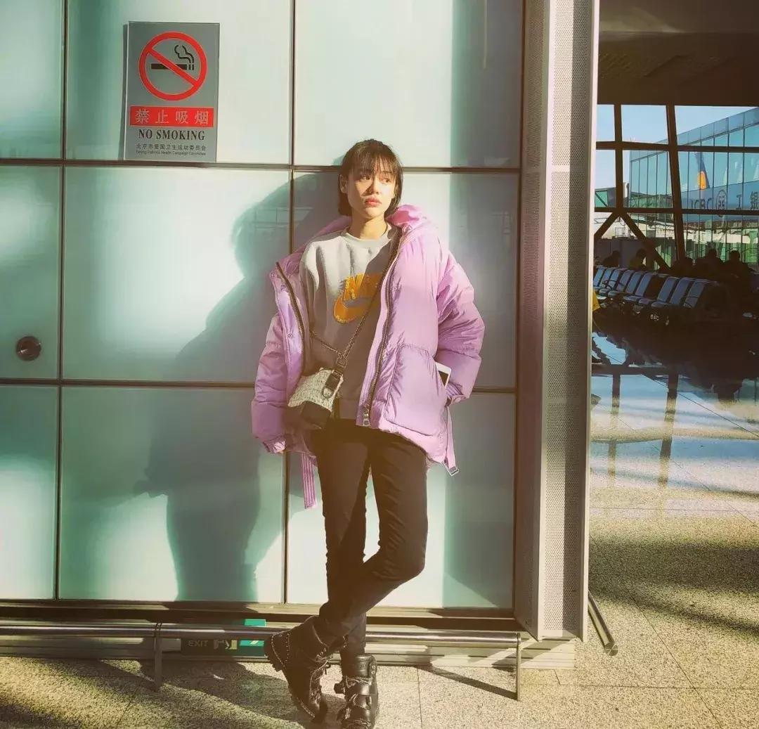 卫衣羽绒服最保暖时髦的冬季搭配,羽绒服卫衣简直时髦