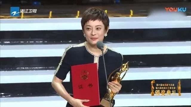 海清为中年女性发声,海清回应女演员感言视频