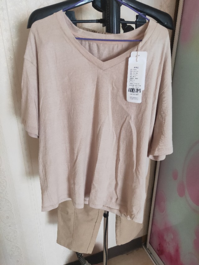 商场一见钟情的男生,商场里的钟情