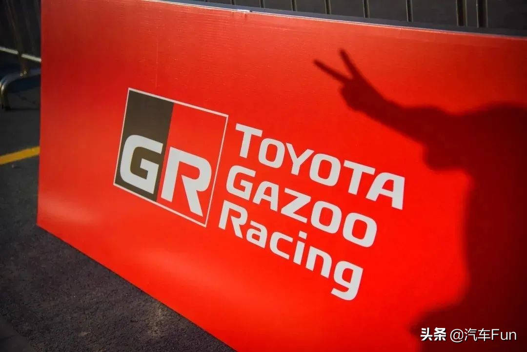 宝马z4与supra哪个好,supra和z4出自什么平台