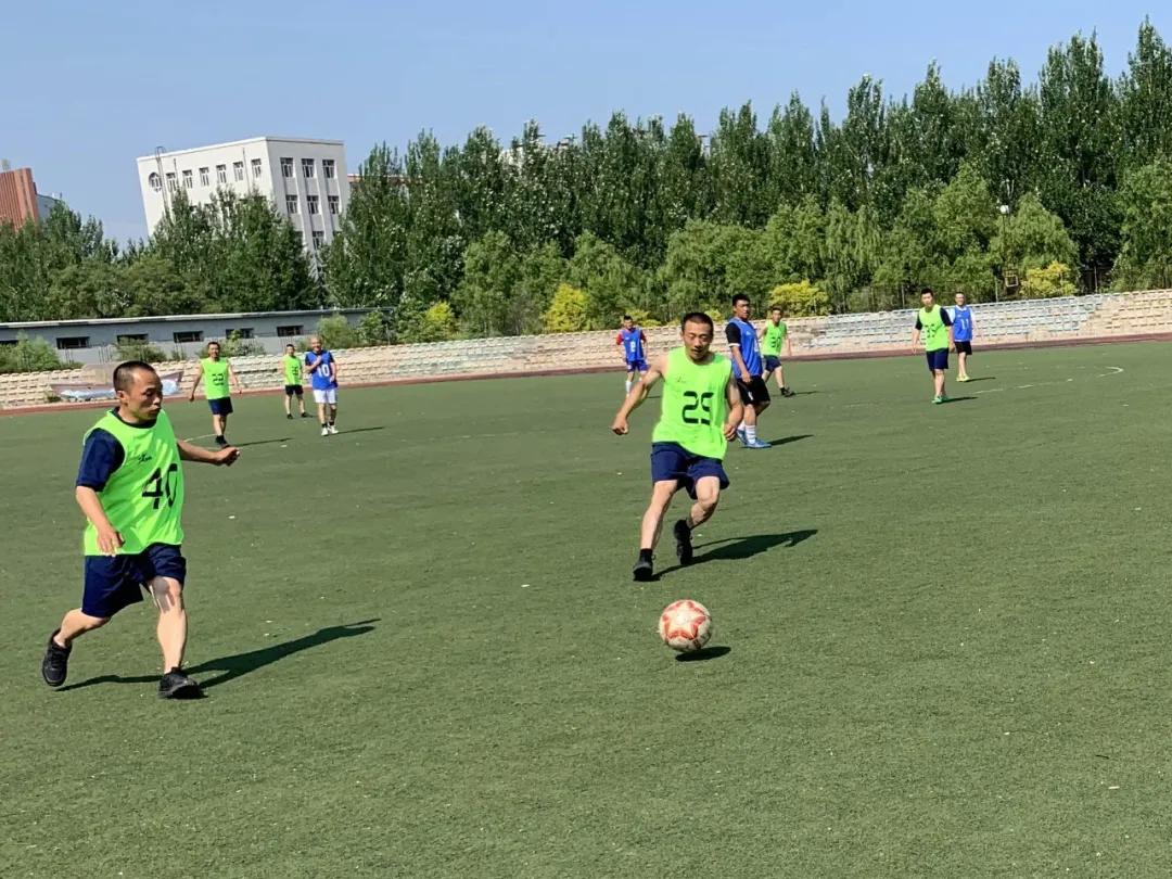 纪念七一建*党**99周年系列活动——佳木斯市消防救援支队举办“佳蓝杯”足球对抗赛