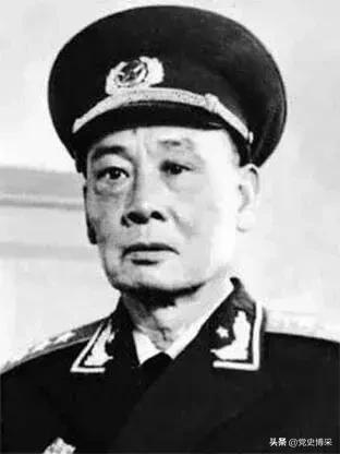 参加辛亥革命的著名*产党共**人,其中两人成为开国元帅,一人成为开国大将