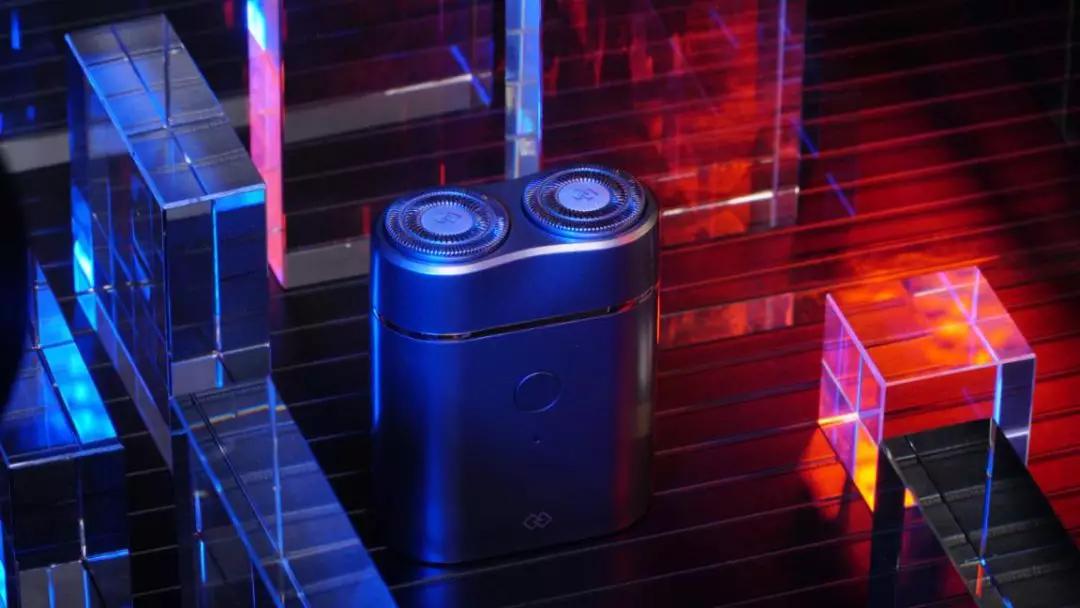 削铁如泥剃须刀,巴掌大的剃须刀你用过吗