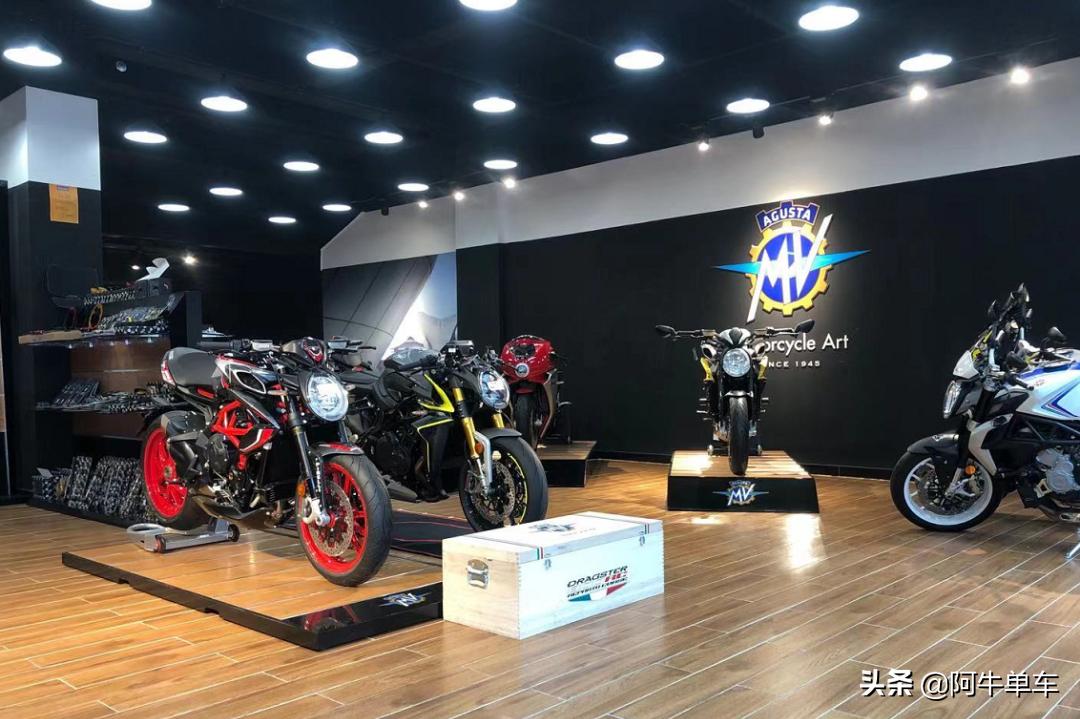 奥古斯塔brutale800rr降价,奥古斯塔brutale800rosso落地价