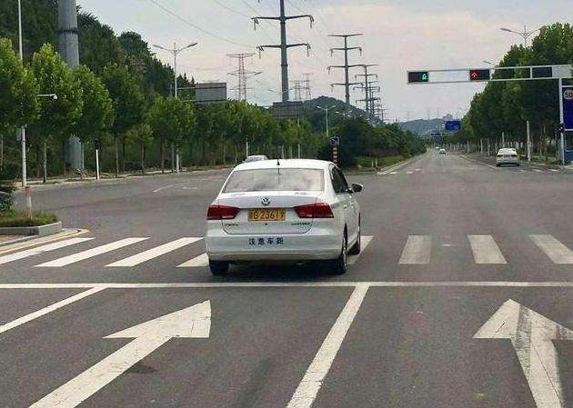 科三挂3次我决定放弃了考驾照,科三驾驶姿势不正确为什么直接挂