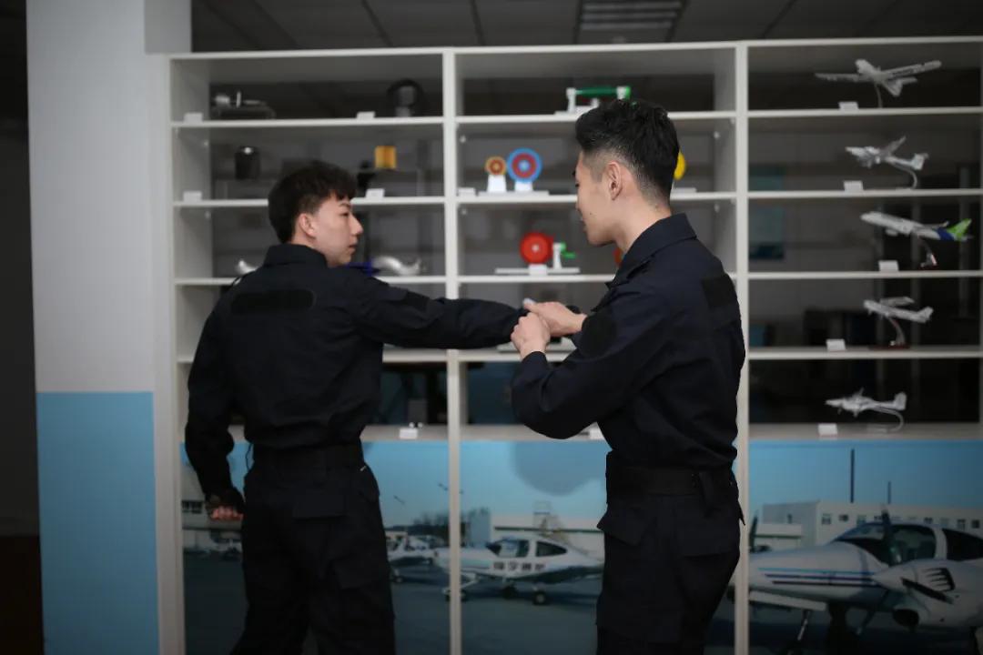 廊坊翔宇航空学院,航空学校生活