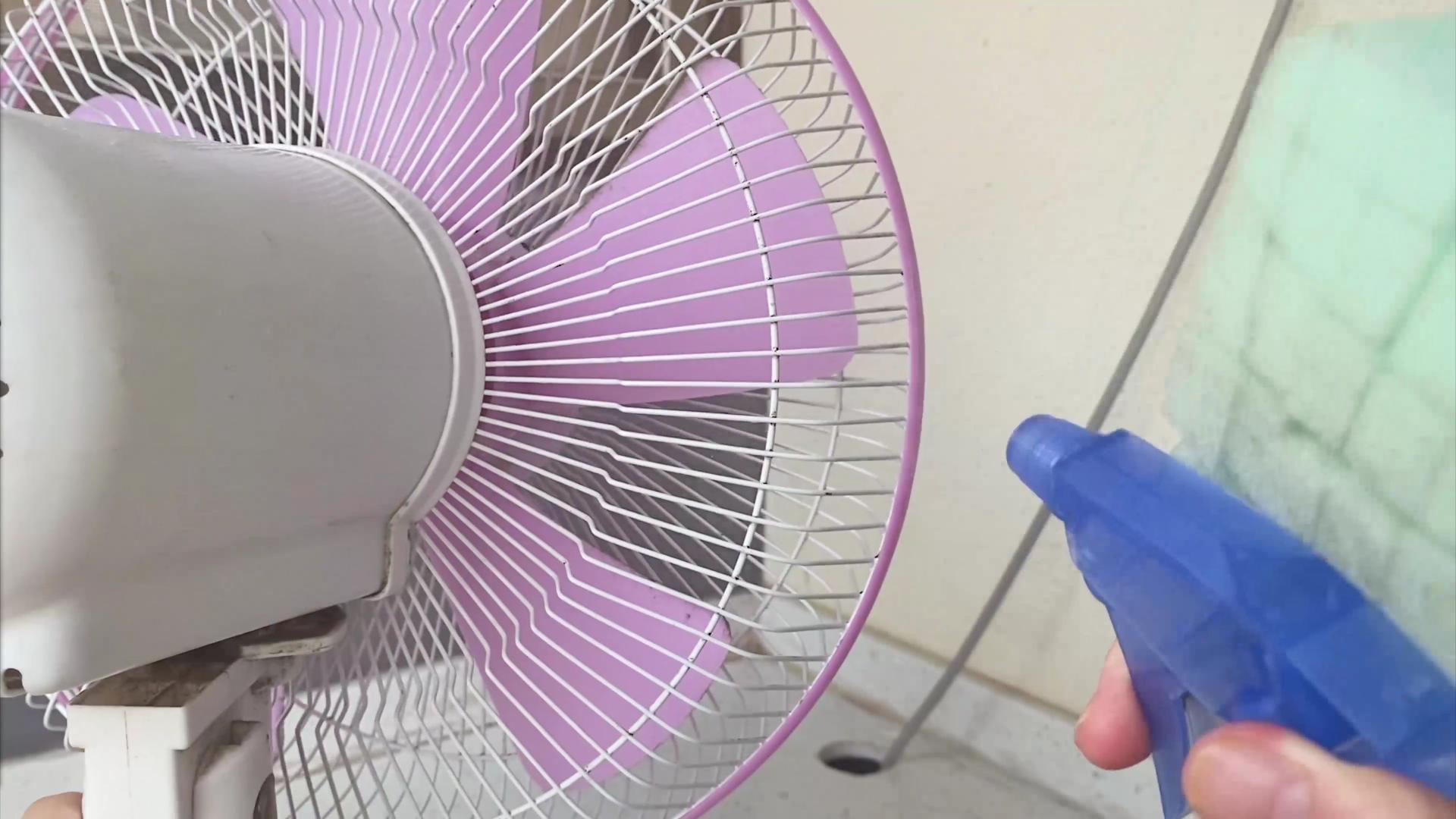 电风扇不管多脏不用拆教你洗,电风扇不管多脏只需一个塑料袋