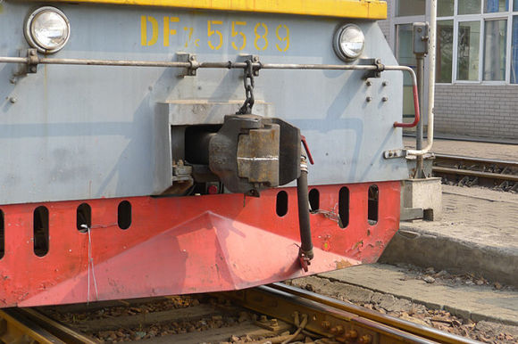 列车车钩进化史,轨道车钩的工作原理