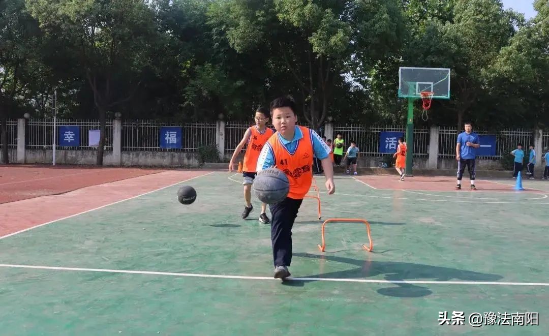 建党百年学校组织的迎七一活动,邓州市庆祝建党100周年活动选拔赛