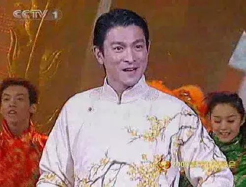 假唱翻车现场拒绝假唱,翻车现场唱歌拒绝假唱