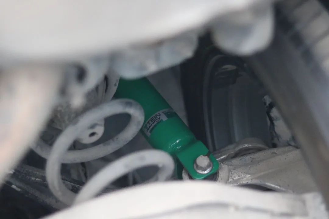 英菲尼迪g37s翻新,翻新英菲尼迪q70l