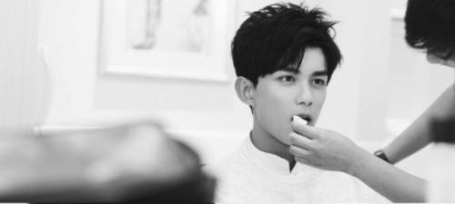 吴磊快乐大本营成长史,吴磊古装成长史