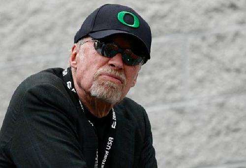 耐克是哪一年建立的,耐克以前是鬼冢虎的代工厂