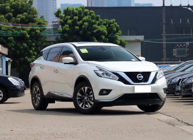 日产楼兰与汉兰达哪个值得买,日产楼兰27万左右提车感受