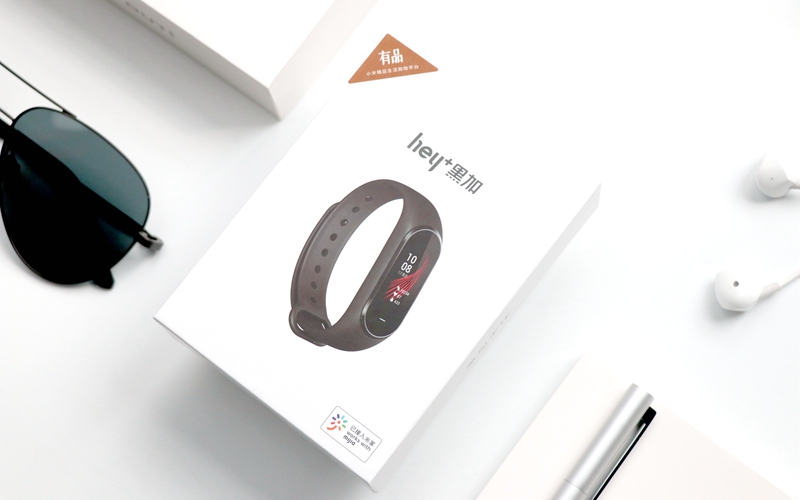 小米手环3的强劲对手，黑加手环彩屏+NFC，给我视觉享受