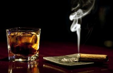 哪些人易患宫外孕呢,早期发现宫外孕该如何解决呢