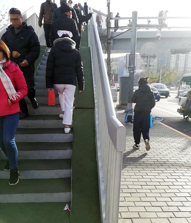 老人摔倒后进icu还有救吗,老人家摔跤骨折为什么住icu