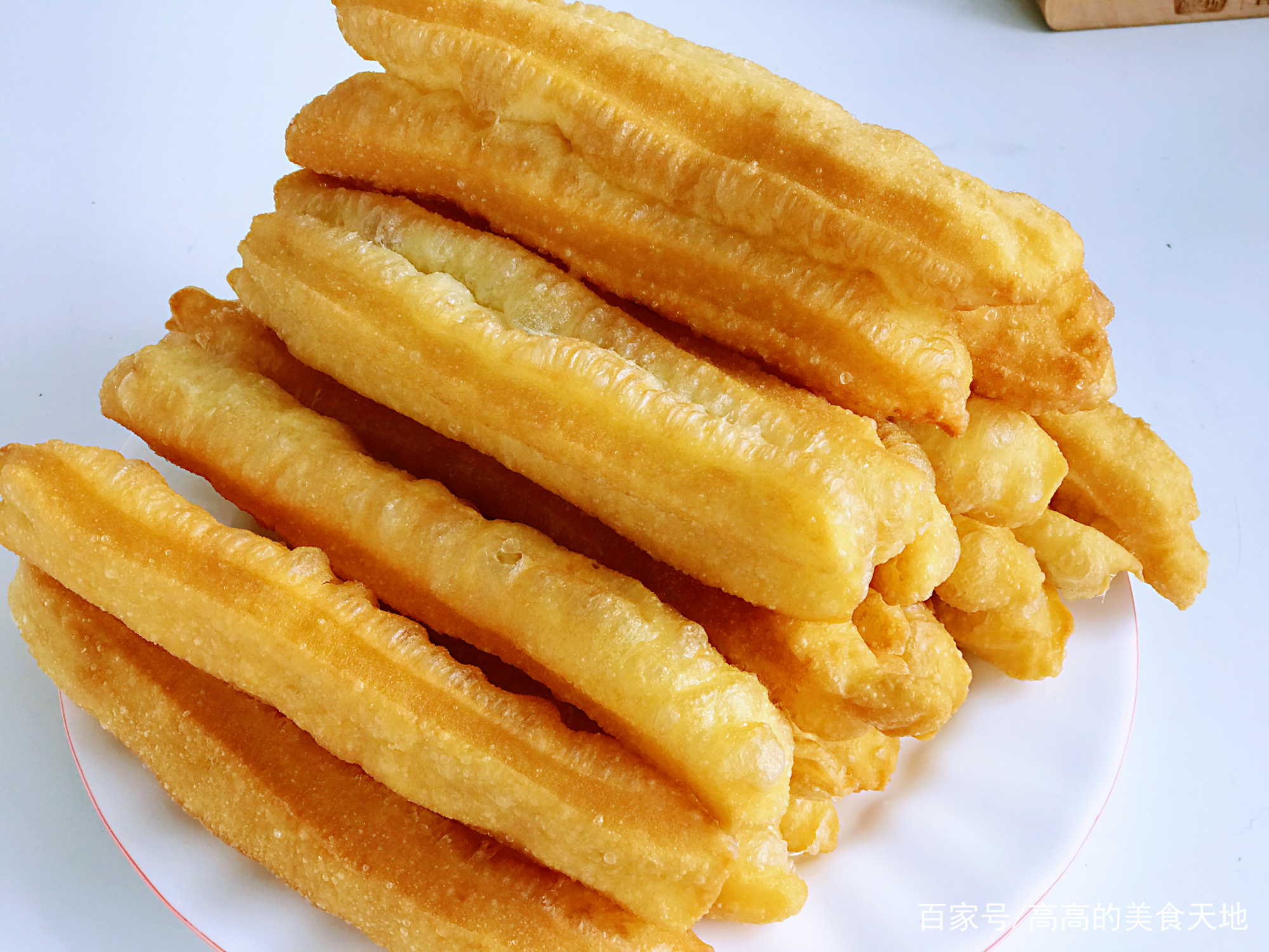 花1000学的炸油条做法,酥油条配方