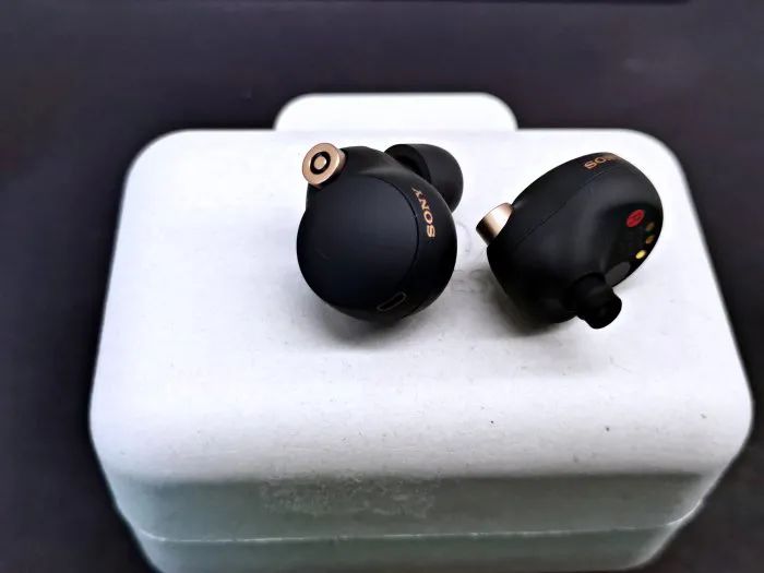 真无线降噪耳机wf-1000xm3,真无线降噪耳机最好最顶级