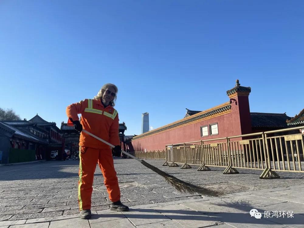 沈阳最帅环卫大爷杨俊山,沈阳最帅环卫大爷鹤发童颜